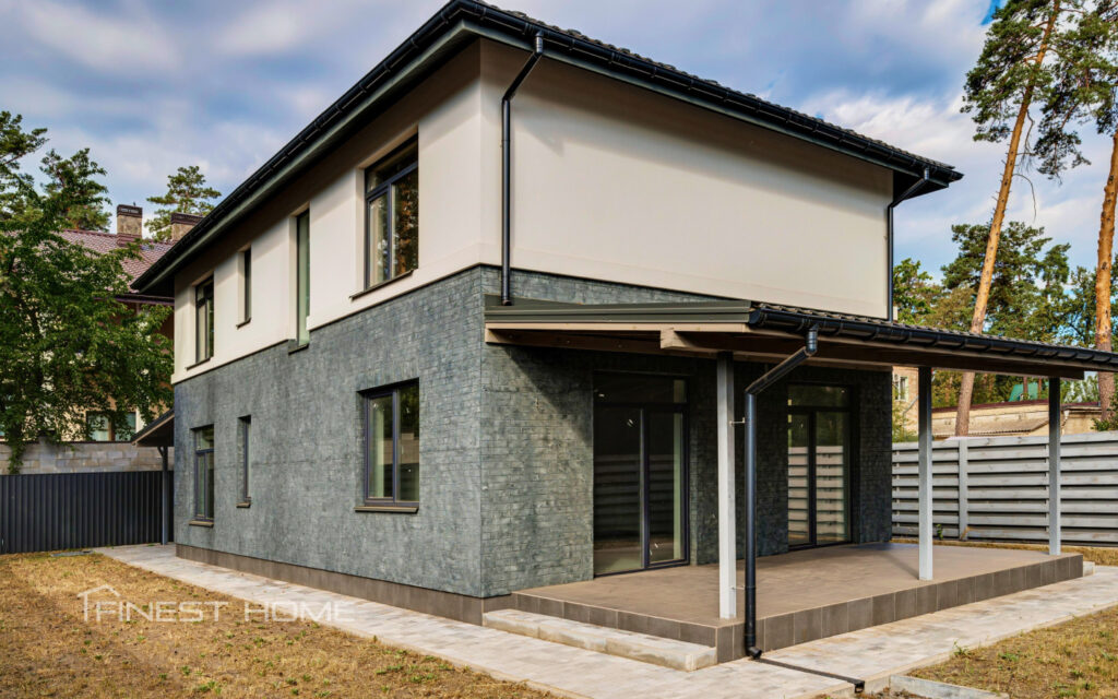 Котеджі, двоповерхові будинки Finest Home